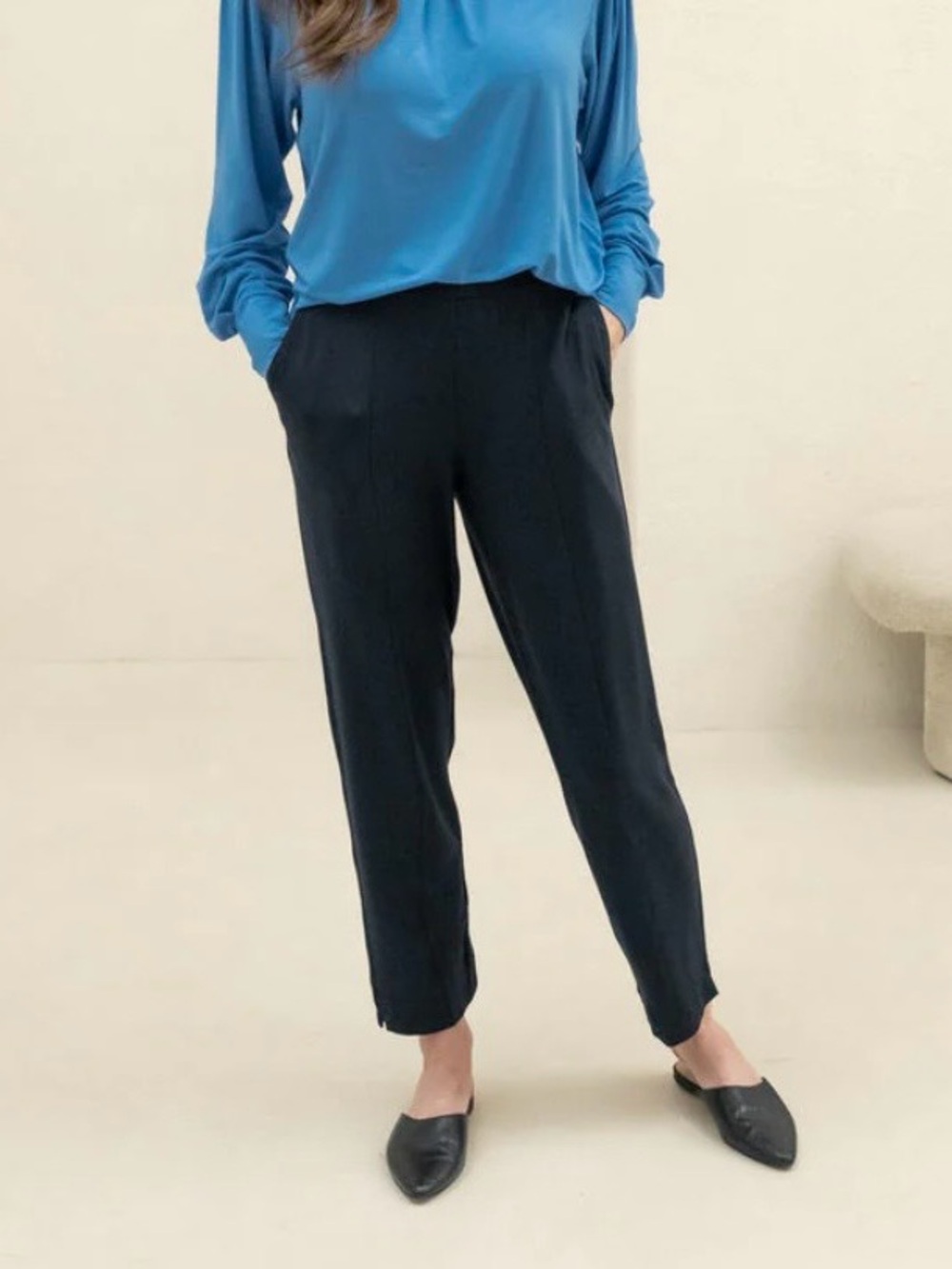 Encircled Black Wanderer Pants L